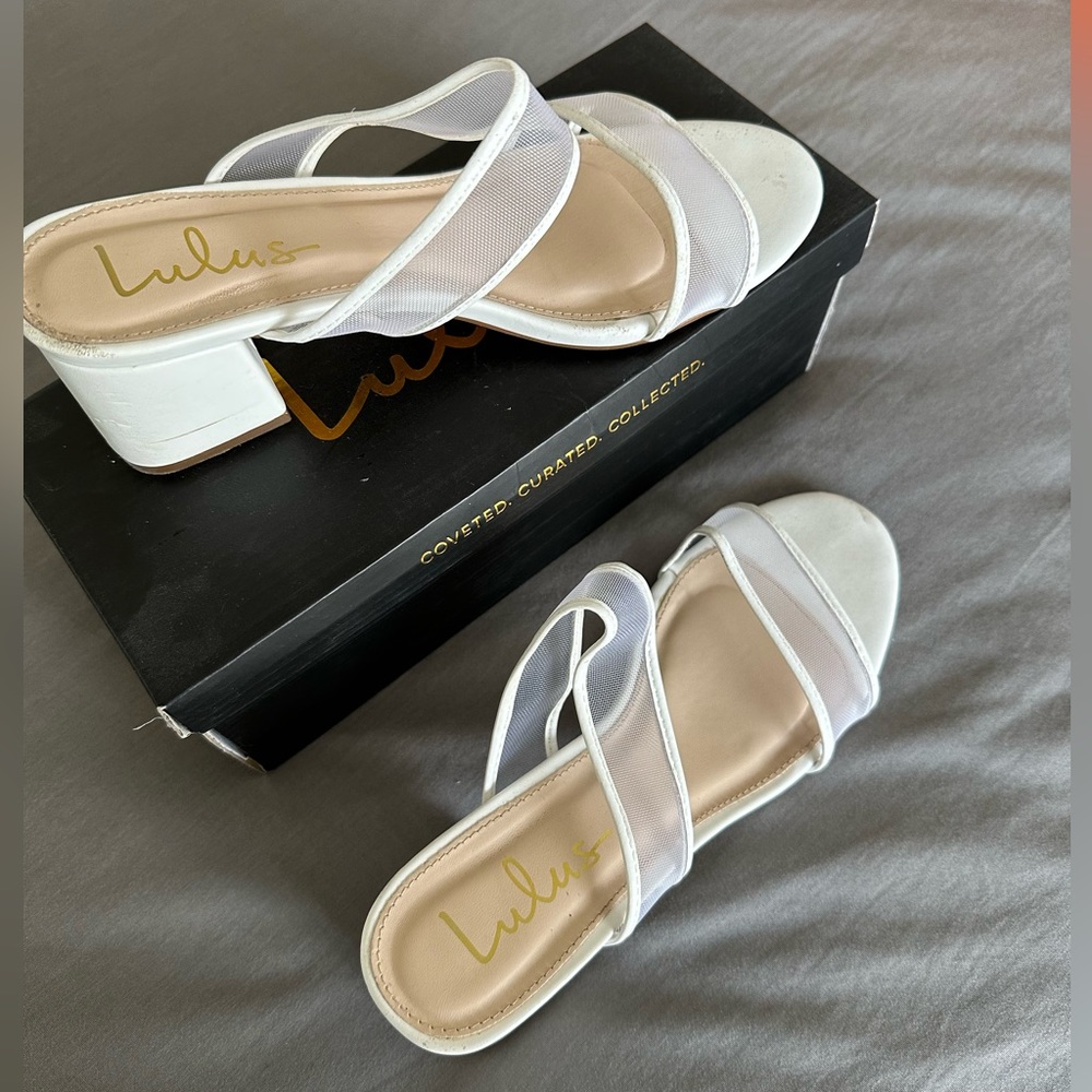 Lulus White Blocked Heel Slides | Size 7.5